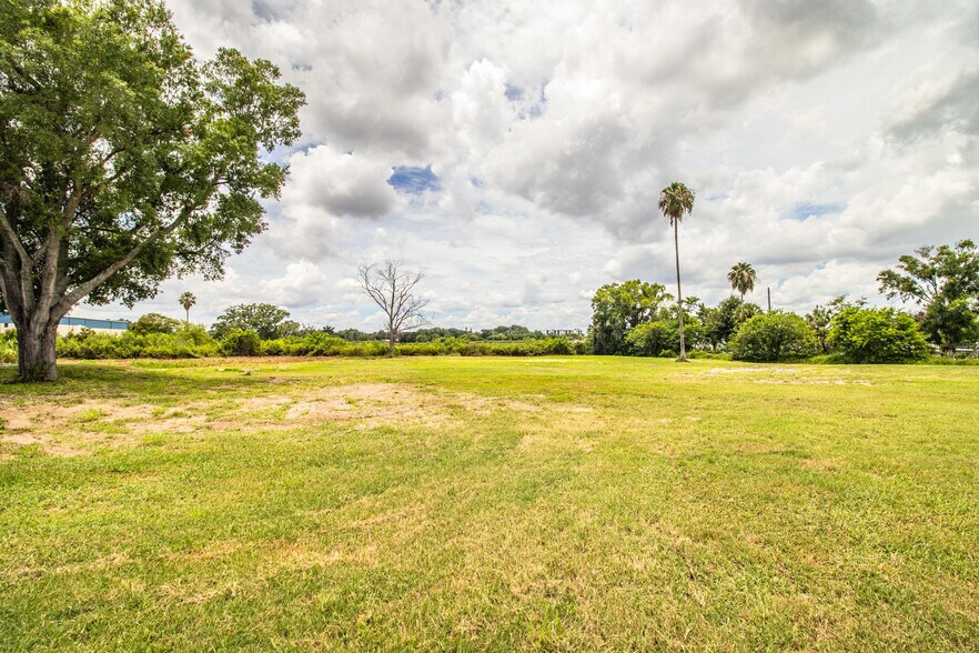 More Photos Of 6th St SW, Winter Haven Land For Sale