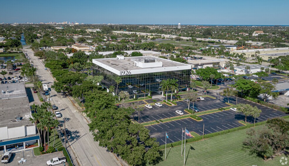 More Photos Of 1926 10th Ave N, Lake Worth Office For Lease