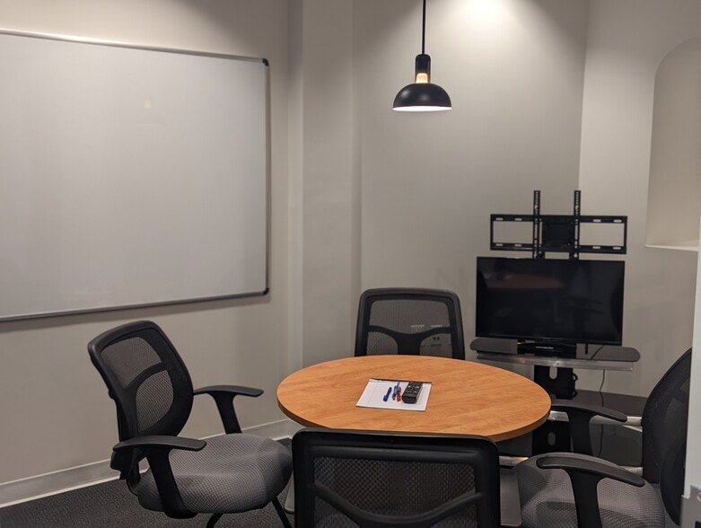 More Photos Of 1984 Isaac Newton Sq W, Reston Office For Sale