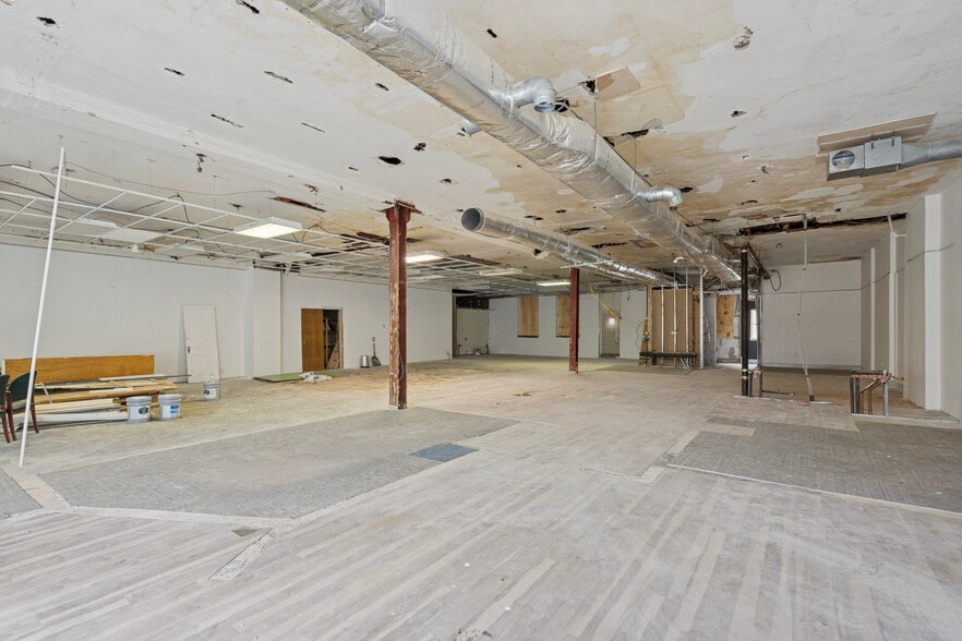More Photos Of 7145-47 Germantown Ave, Philadelphia Office For Lease