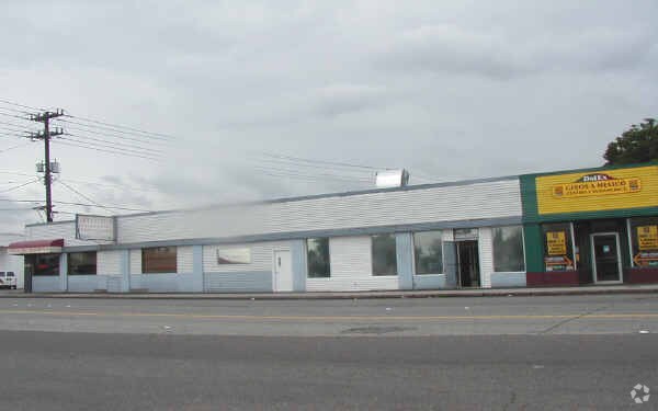 More Photos Of 8500 14th Ave S, Seattle Industrial For Sale