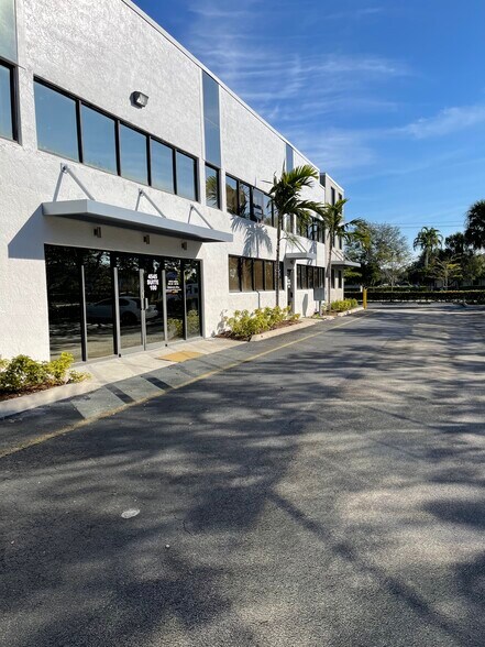 More Photos Of 4555 NW 103rd Ave, Sunrise Warehouse For Lease