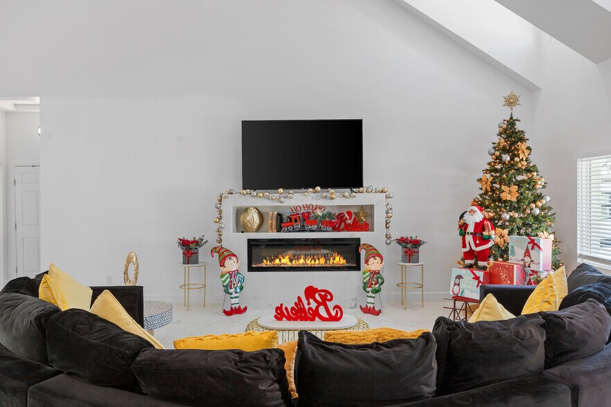 More Photos Of 2565 N State Highway 16, Fredericksburg Specialty For Sale