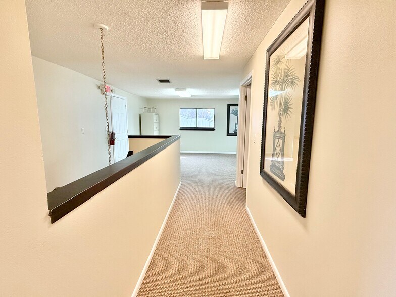 More Photos Of 442 4th Ave, Indialantic Office For Lease