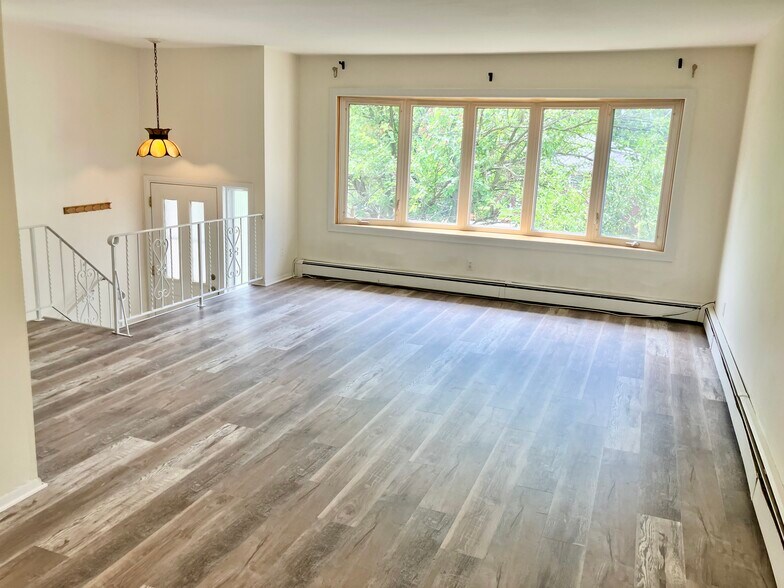 More Photos Of 141 Dunbar Ave, Fords Specialty For Sale