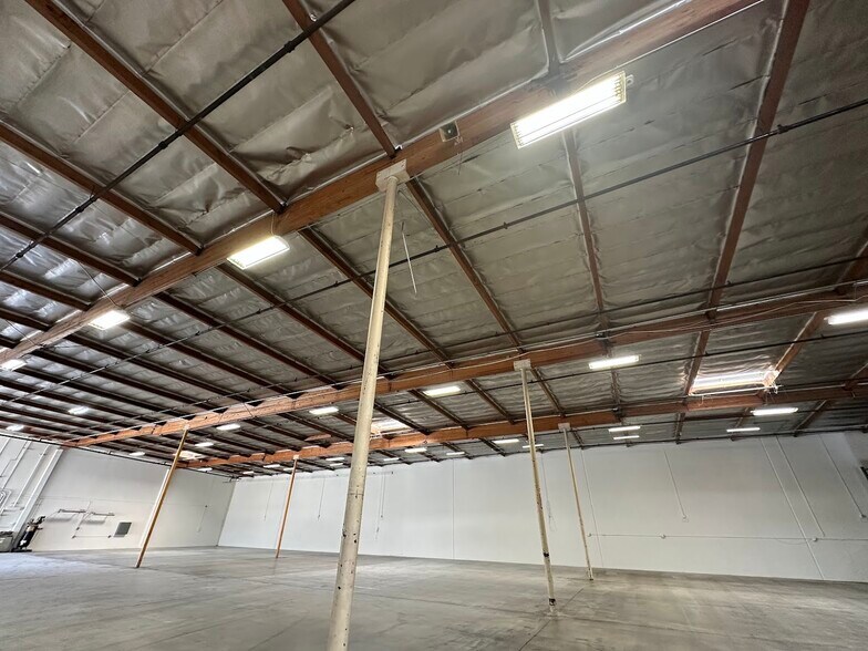 More Photos Of 1315 S Johnson Dr, City of Industry Warehouse For Lease