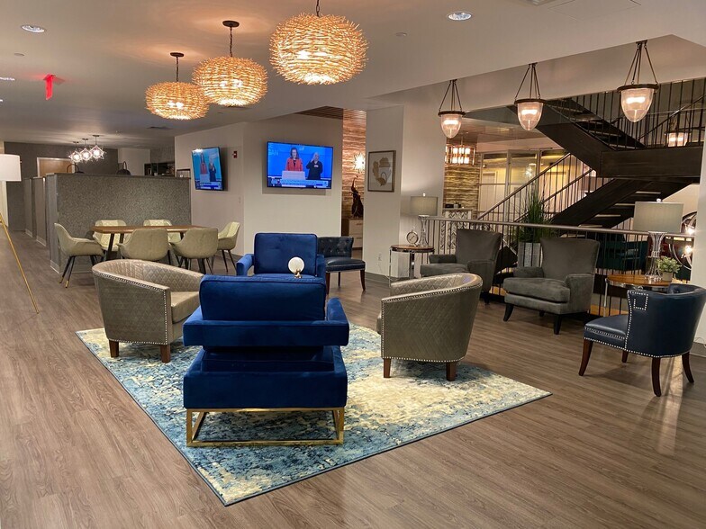 More Photos Of 48 Wall St, New York Coworking Space