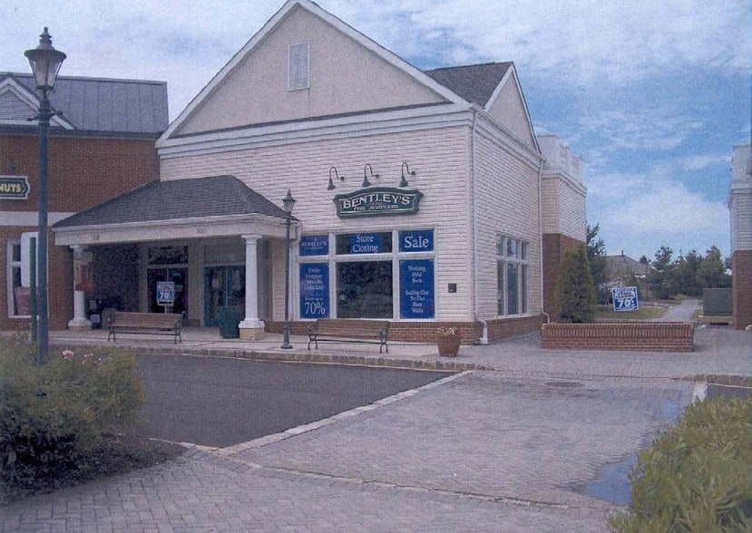 More Photos Of 546-574 Allen Rd, Basking Ridge General Retail For Lease