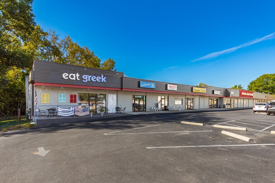 Primary Photo Of 229-245 E Main St, West Jefferson Freestanding For Lease