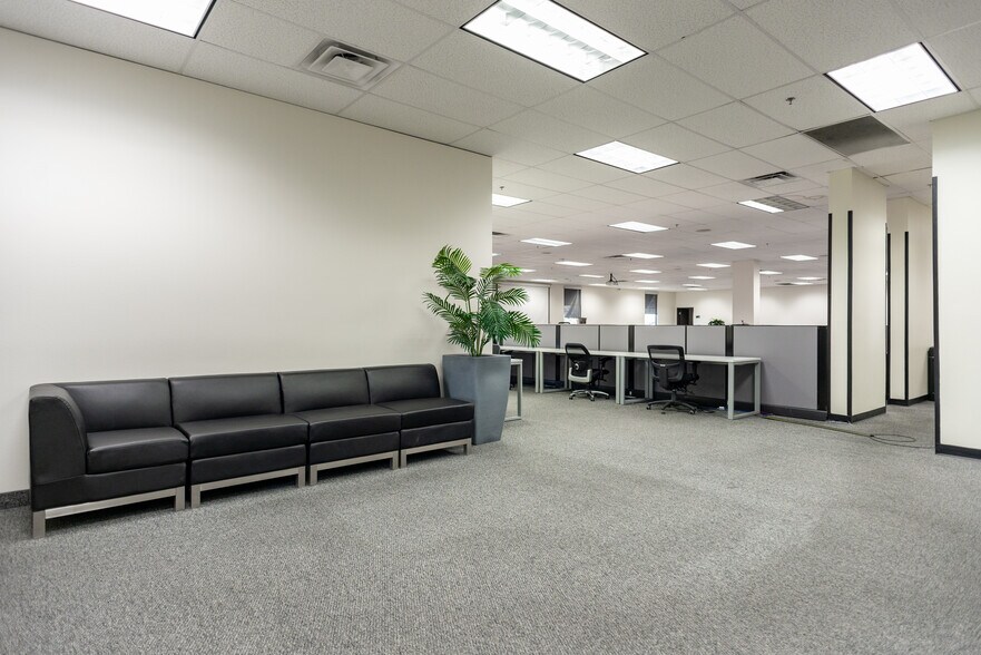More Photos Of 311 E Warm Springs Rd, Las Vegas Office For Lease