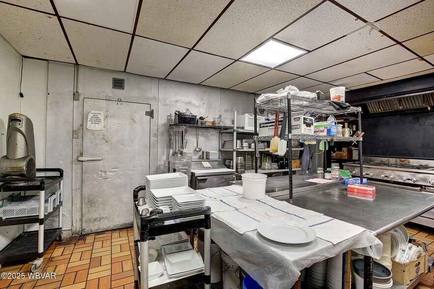 More Photos Of 505 Washington Blvd, Williamsport Restaurant For Sale