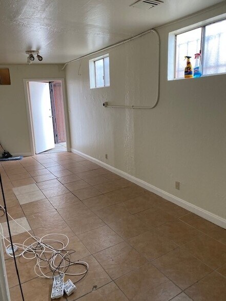 More Photos Of 1575-1591 Alum Rock Ave, San Jose Freestanding For Lease