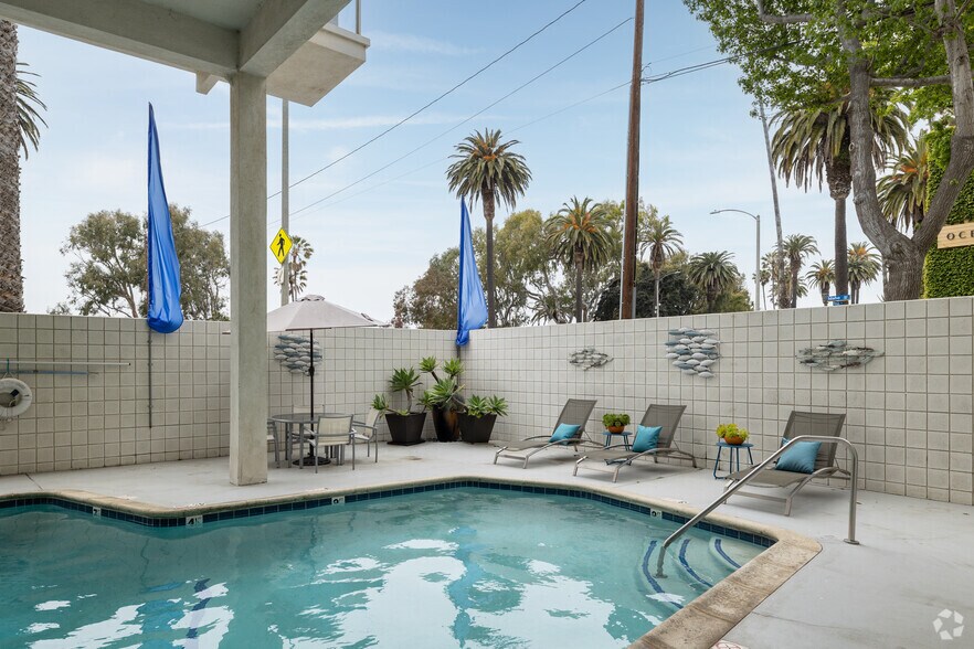More Photos Of 901 Ocean Ave, Santa Monica Apartments For Sale