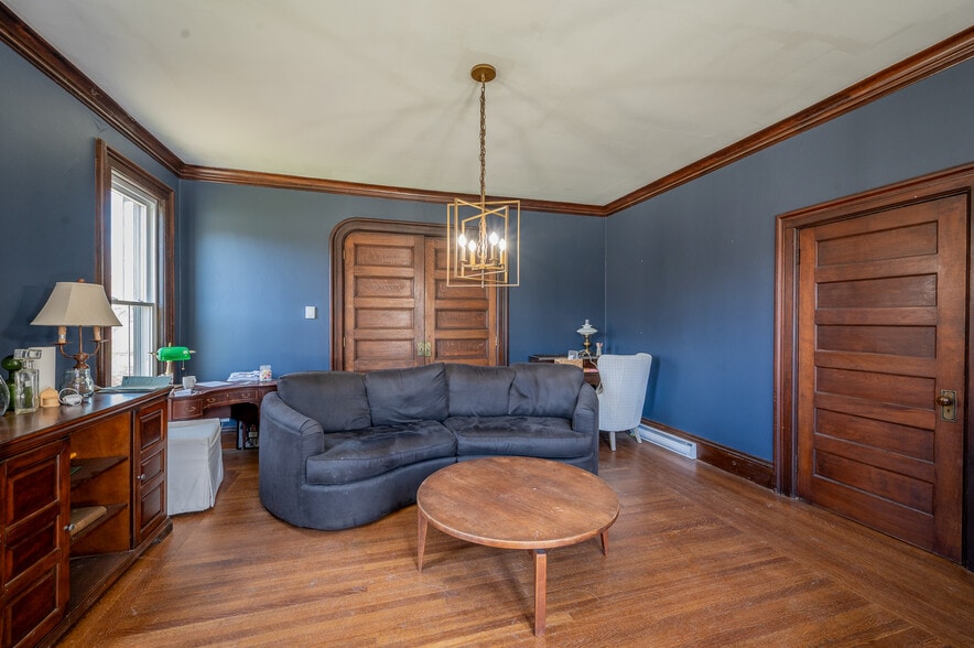 More Photos Of 329 Hazard Ave, Enfield Apartments For Sale