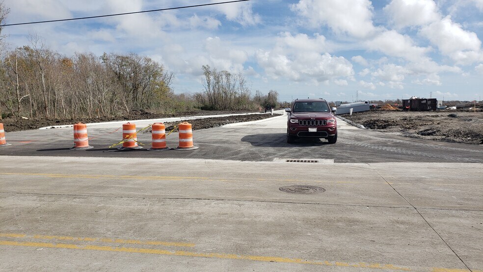More Photos Of Century Blvd @ Central Parkway, Texas City Land For Sale