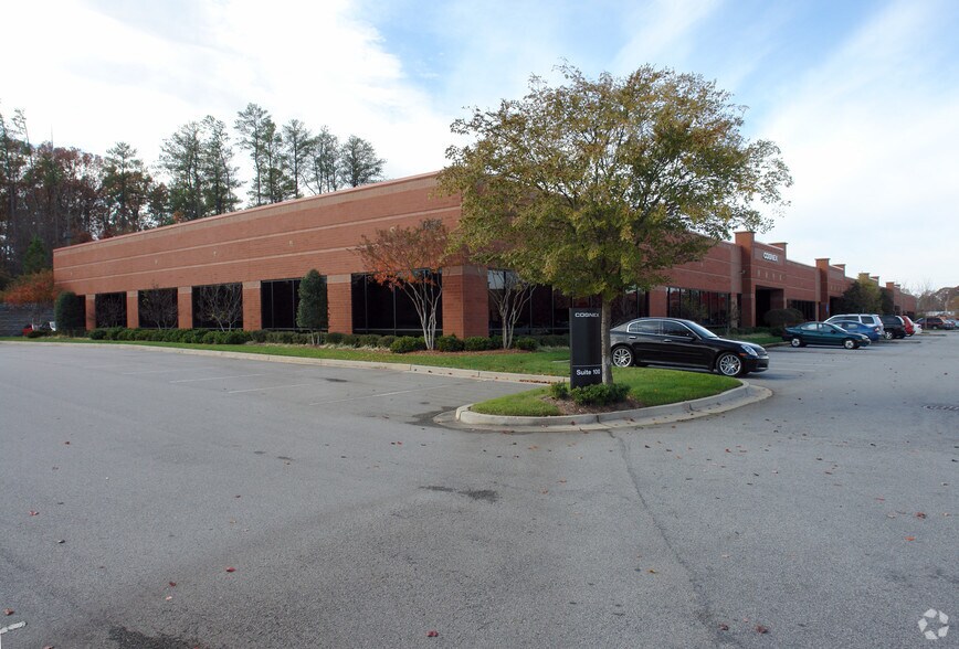 More Photos Of 1855 Satellite Blvd, Duluth Office For Lease