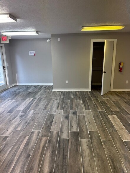 More Photos Of 6800 W Central Ave, Toledo Medical For Sale