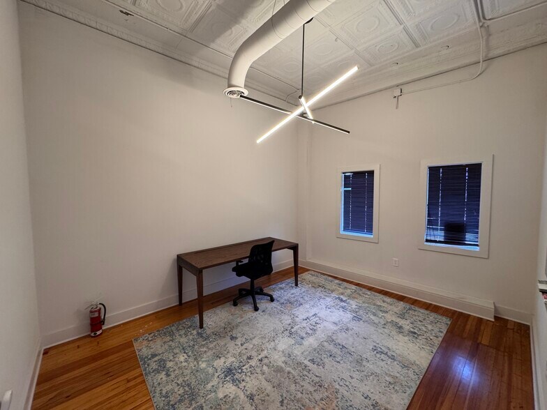 More Photos Of 620 Rutherford St, Greenville Loft Creative Space For Lease