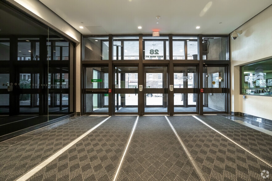 More Photos Of 26-28 E Main St, Rochester Office Residential For Lease