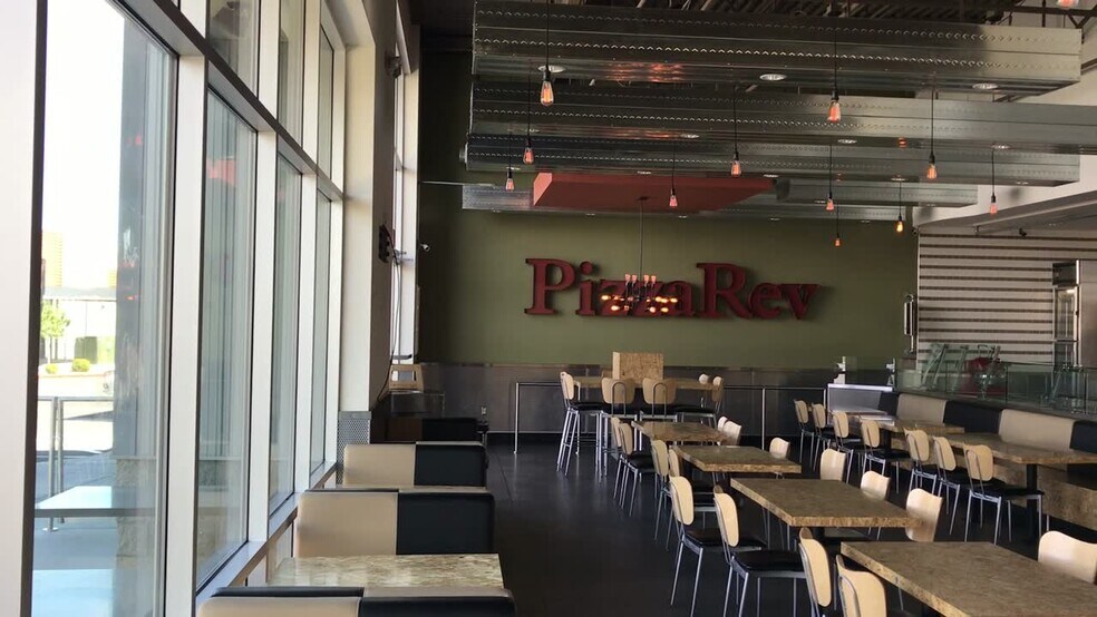 More Photos Of 7090 S Rainbow Blvd, Las Vegas General Retail For Lease