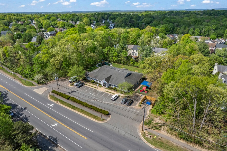 More Photos Of 6000 Union Mill Rd, Clifton Daycare Center For Sale