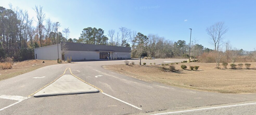 More Photos Of 5209 State Rd, Holly Hill General Retail For Sale