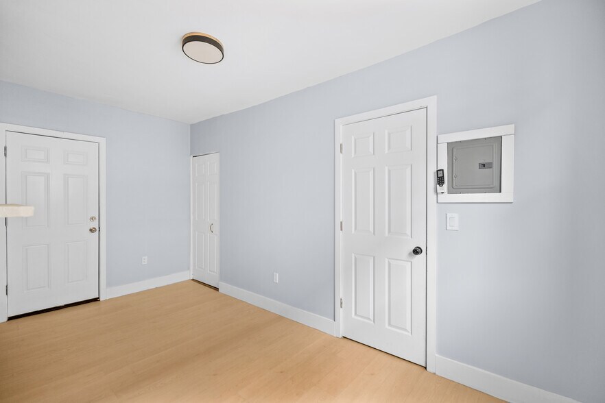 More Photos Of 386 Palisade Ave, Jersey City Apartments For Sale