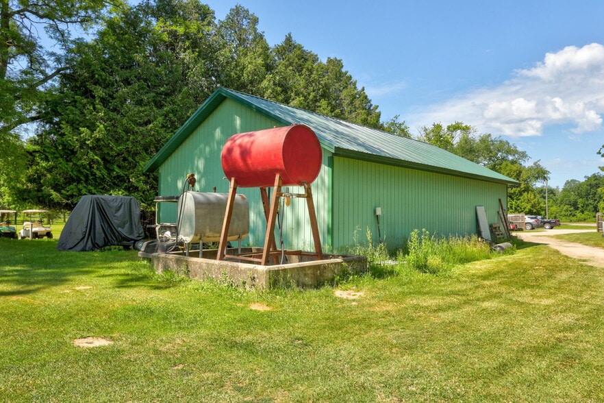 More Photos Of 5848 Griggs Rd, Caseville Specialty For Sale