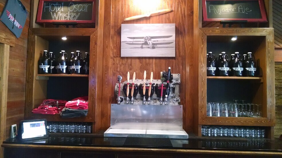 More Photos Of 105 N Main St, Sylvan Grove Restaurant For Sale