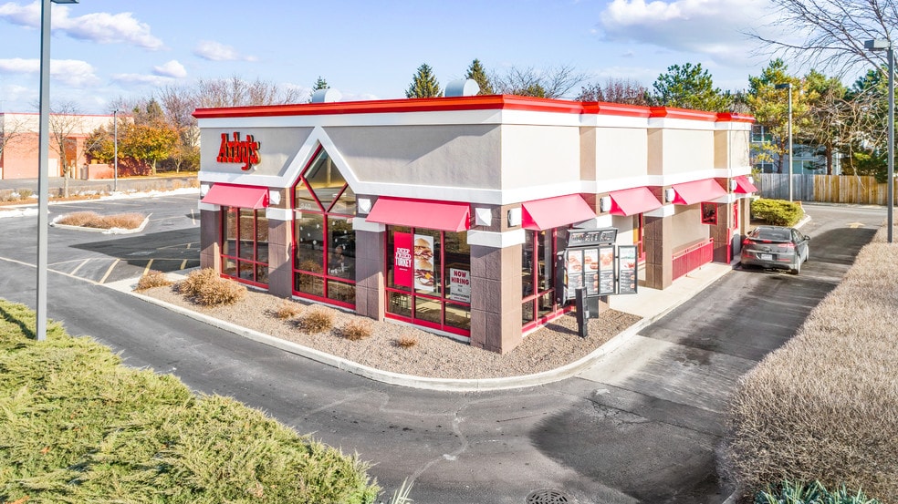 More Photos Of 240 Douglas Rd, Oswego Fast Food For Lease