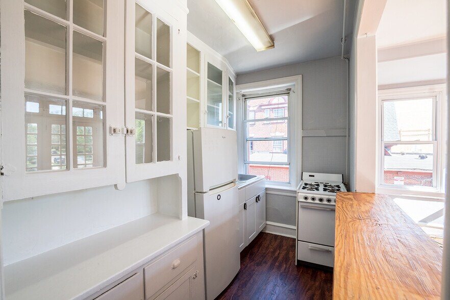 More Photos Of 2115 N 63rd St, Philadelphia Apartments For Sale