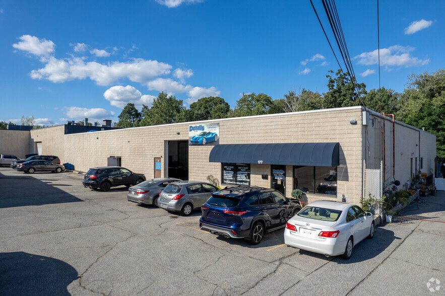 Primary Photo Of 175-181 Putnam Pike, Johnston Warehouse For Lease
