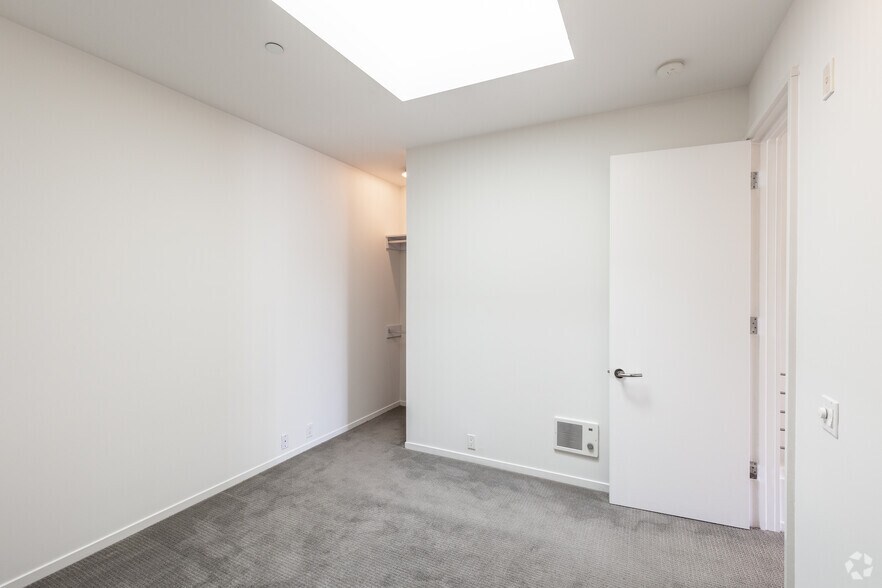 More Photos Of 2665 Geneva Ave, Daly City Apartments For Lease