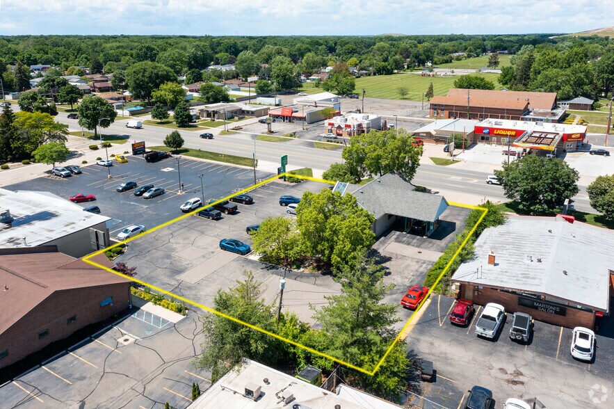 More Photos Of 3635 West Rd, Trenton Bank For Sale