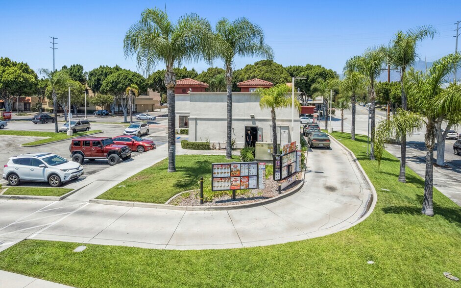 More Photos Of 164 E Live Oak Ave, Arcadia Fast Food For Sale