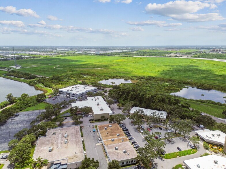 More Photos Of 10901 Danka Cir N, Saint Petersburg Office For Sale