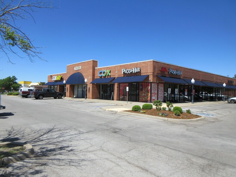 Primary Photo Of 5511-5559 NW Expressway St, Oklahoma City Unknown For Lease