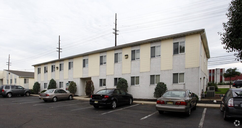 More Photos Of 101 Rt 130, Cinnaminson Unknown For Lease