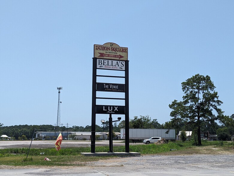 More Photos Of 11261 Highway 12, Orange Freestanding For Sale