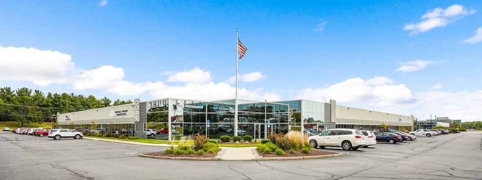 Primary Photo Of 4900 Parkway Dr, Mason Flex For Lease