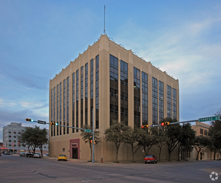 Primary Photo Of 301 Cypress St, Abilene Office For Sale