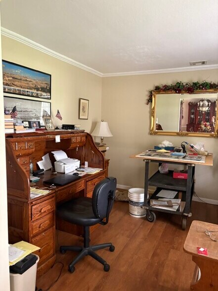 More Photos Of 11921 N L St, La Porte Warehouse For Sale