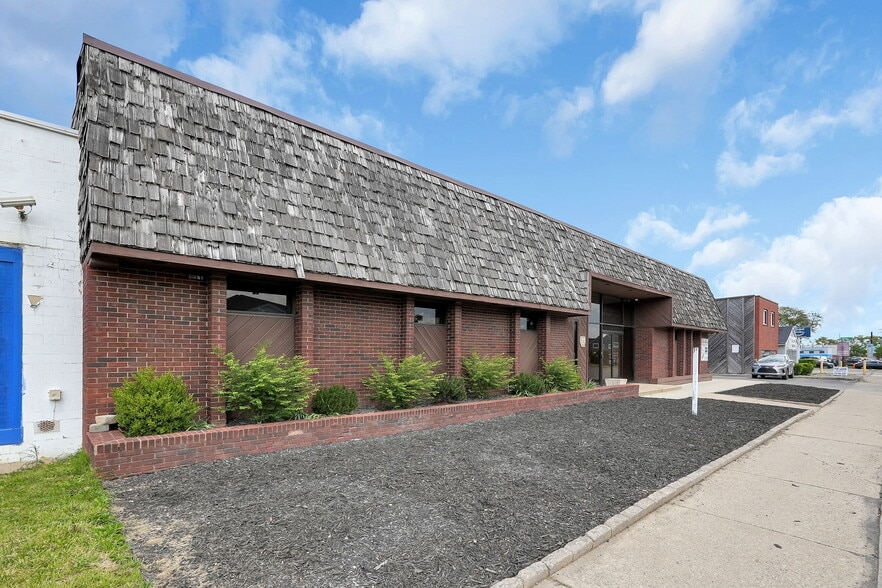 More Photos Of 3184 W Broad St, Columbus Medical For Lease