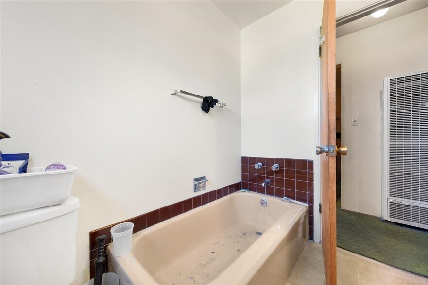 More Photos Of 236 Haas Ave, San Leandro Apartments For Sale