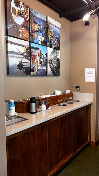 More Photos Of 2241-2245 Eastlake Ave, Seattle Storefront Retail Residential For Sale