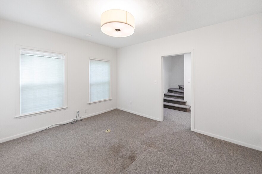 More Photos Of 2246 Bissonnet St, Houston Medical For Lease