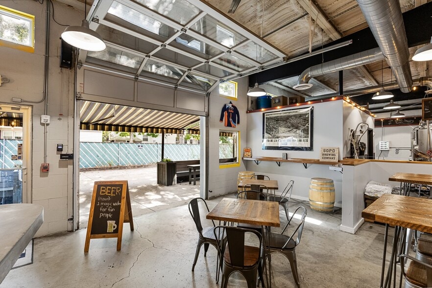 More Photos Of 705 W New York Ave, Somers Point General Retail For Sale