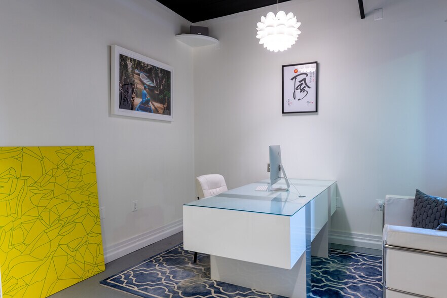 More Photos Of 3145 Mount Vernon Ave, Alexandria Office For Sale