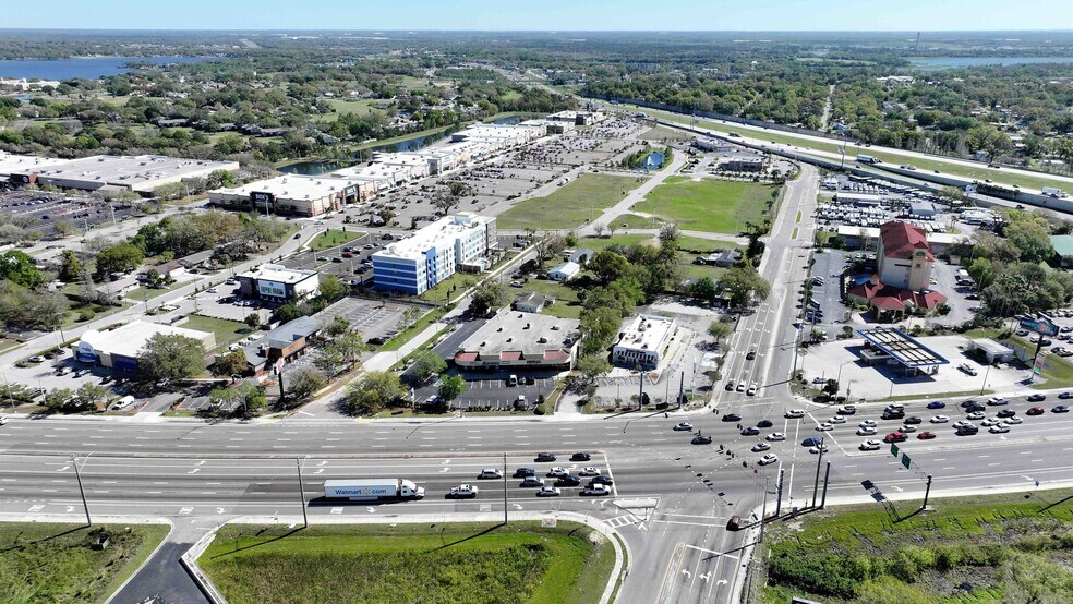 More Photos Of 1034 Woodland dr, Lakeland Office For Sale