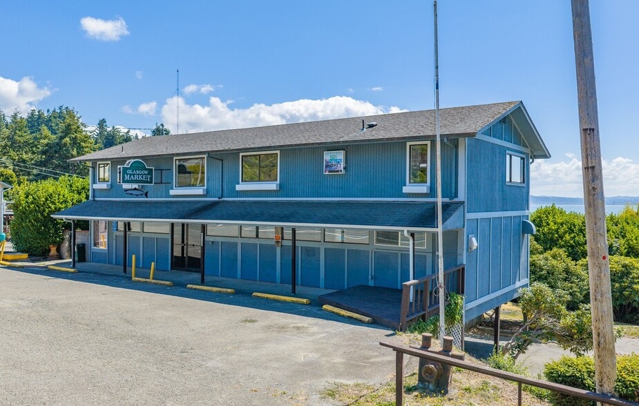 More Photos Of 67552 East Bay Rd, North Bend Storefront Retail Residential For Sale